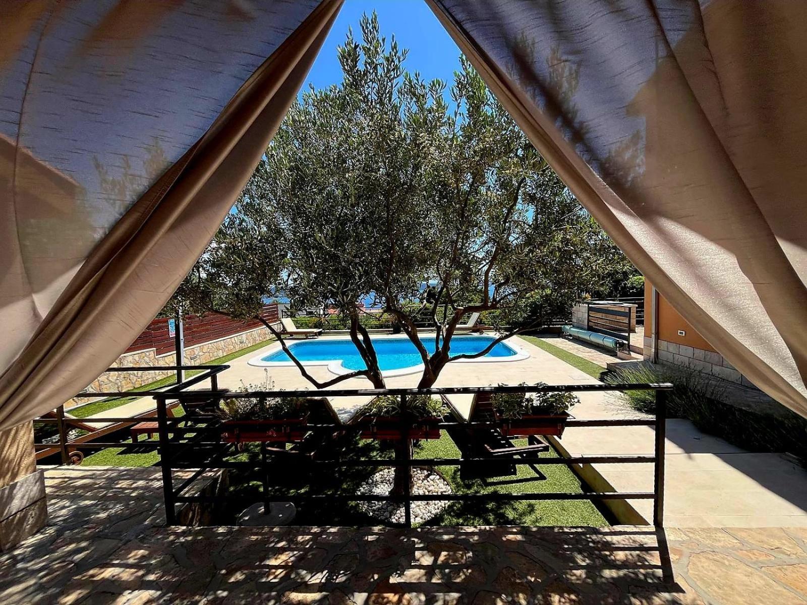 Holiday Home Magic View With Private Heated Pool คาชเตลา ภายนอก รูปภาพ